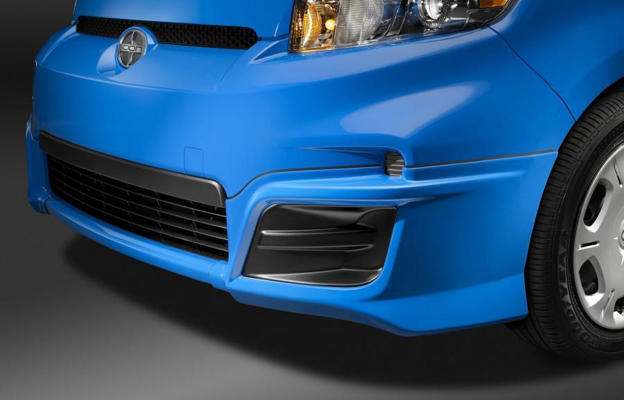 Детали экстерьера Scion xB Release Series 8.0 2011 года  (фото 13 из 17)